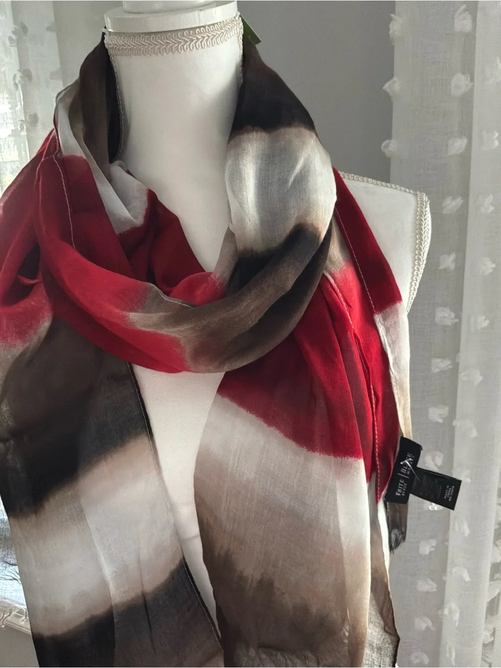 NWOT White House Black Market Red, Brown & Cream Gradient Scarf